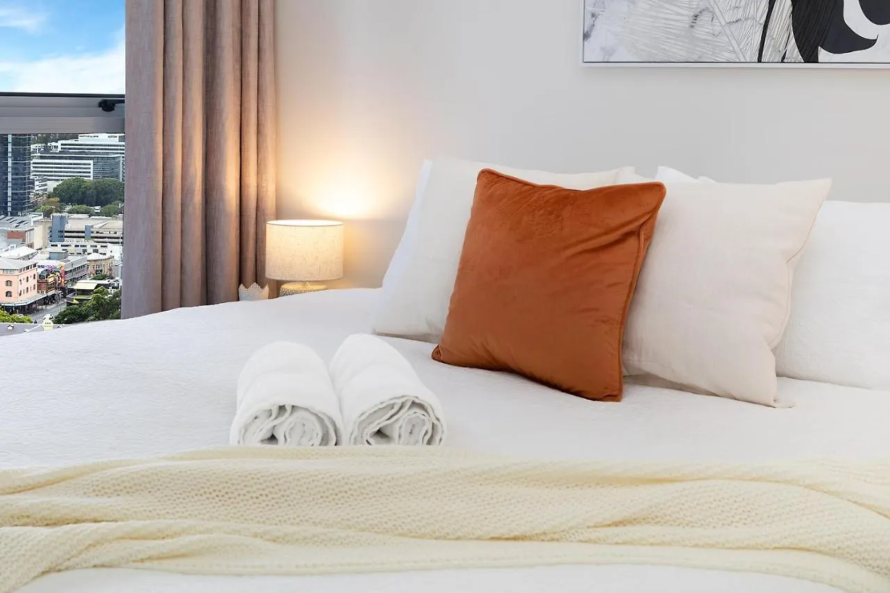 Amazing River View - 3 Bedroom Apartment - Brisbane Cbd - Netflix - Fast Wifi - Carpark 0*,  Avustralya